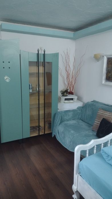 Inchiriez ap la casa separat