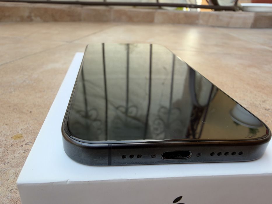 iPhone 18 Pro Black Titanium, 256GB