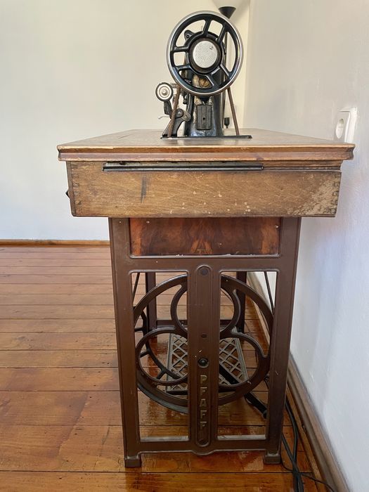 Masina de cusut Pfaff 30 - 31