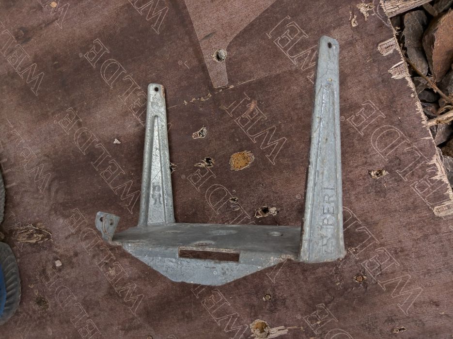 Кофражни вилици Peri