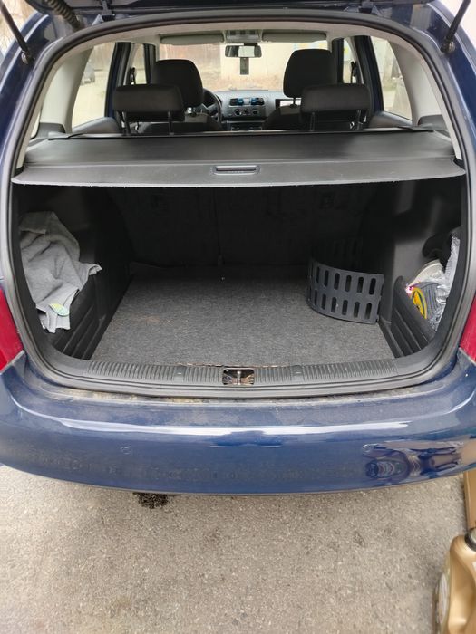 SKODA Fabia 2011 — imagine 3