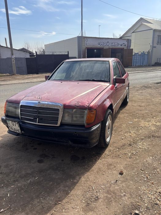 Продам Мерседес 124