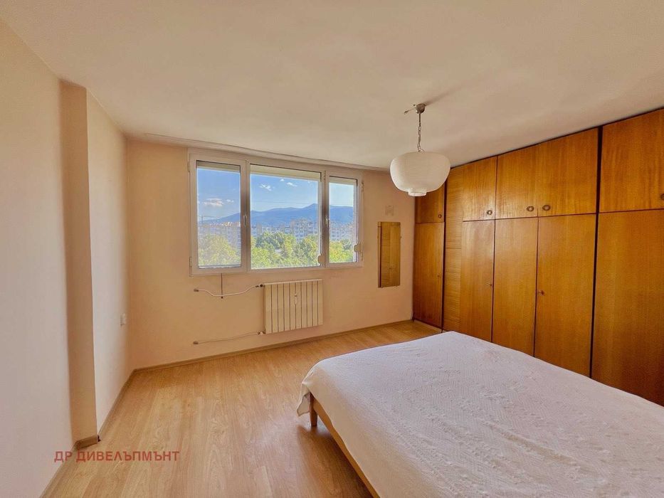 Продава се Тристаен апартамент в София, Младост 1 - 98 кв.м за 3240 €/кв.м - Снимка #9