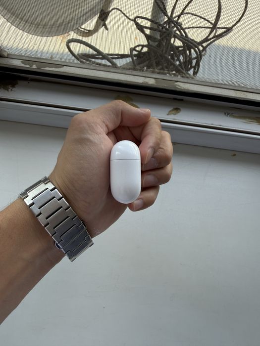 Air pods 2 pro хорошем состоянии