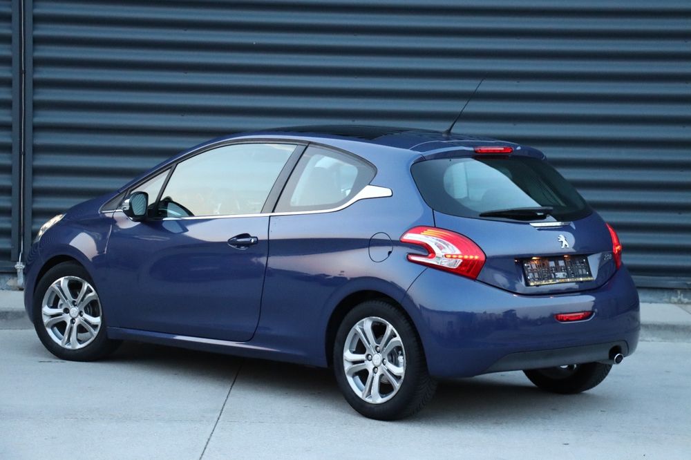 PEUGEOT 208 2012 — imagine 4