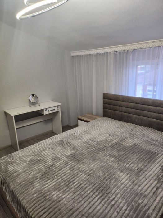 Тристаен, под наем, кв. Ветрен