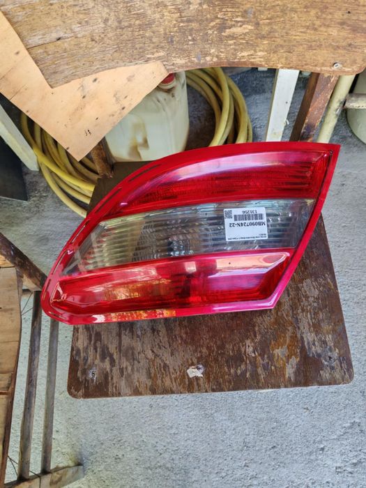 Десен стоп за Mercedes C 204