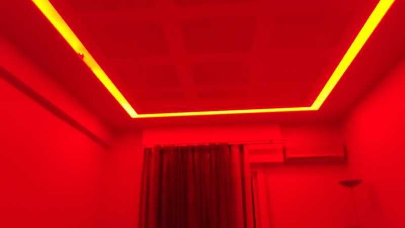Banda led 20 metri cu Wireless avand aplicatie, music control, voice
