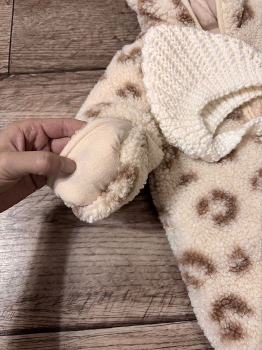 Продам зимний теплый комбенизон. Matalan.