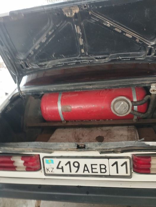 Продам Машину mercedes benz