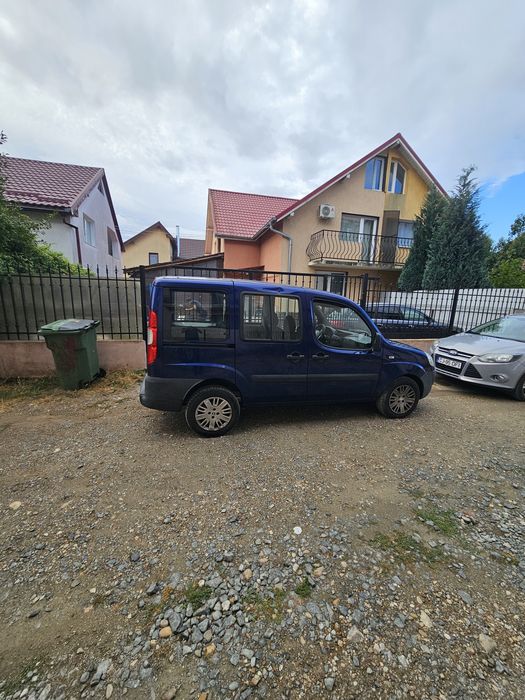 schimb cu mașina de 7 persoane