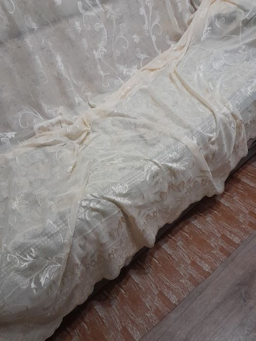 Продам тюль в отличном состоянии