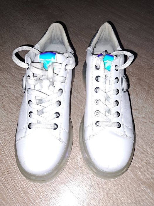 Karl  Lagerfeld  Дамски  Кожени  Обувки  с  Холограмни  Детайли 38