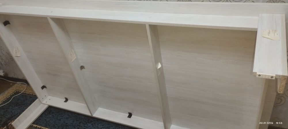 Стол (хонтахта) ЛДСП