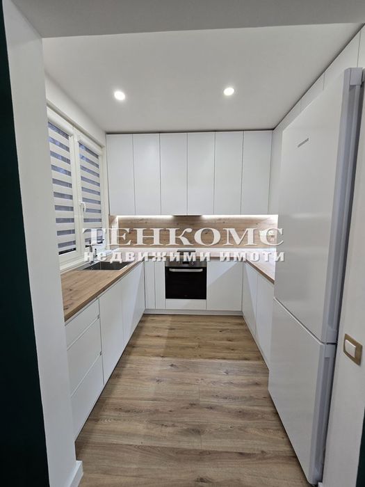 Продава се Тристаен апартамент в София, Славия - 90 кв.м за 3212 €/кв.м - Снимка #3