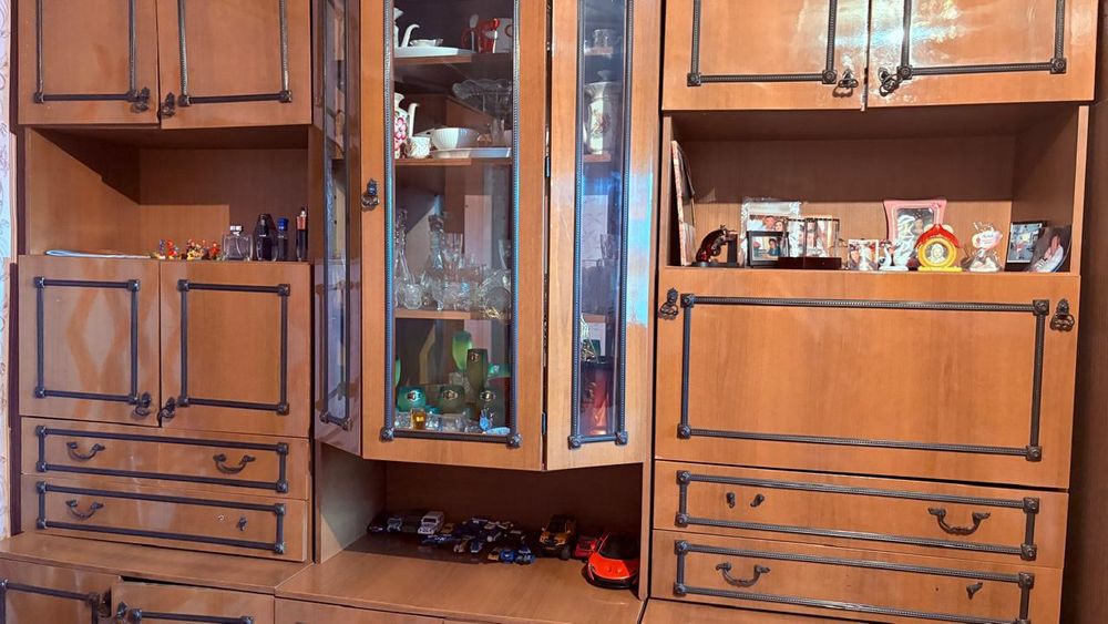 Продам стенку ! Б/У