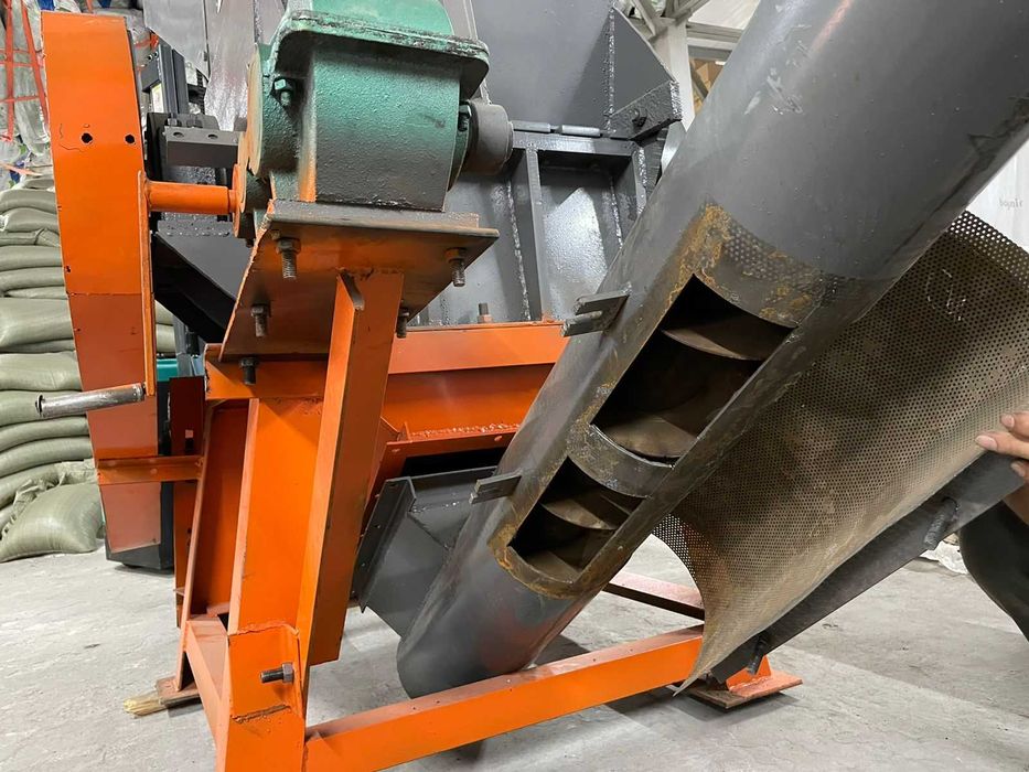 Дробилка #600 со шнеком и двигателем