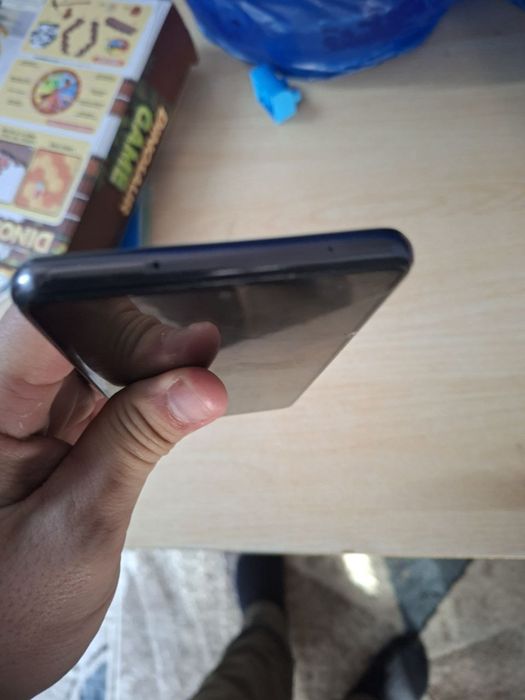 Телефон продам срочно