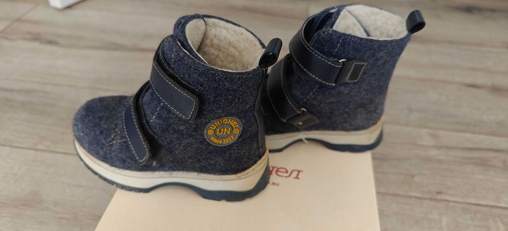 Продам валенки Юничел 28 размер