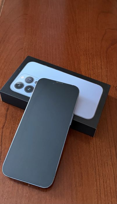 Продам Iphone  13 Pro