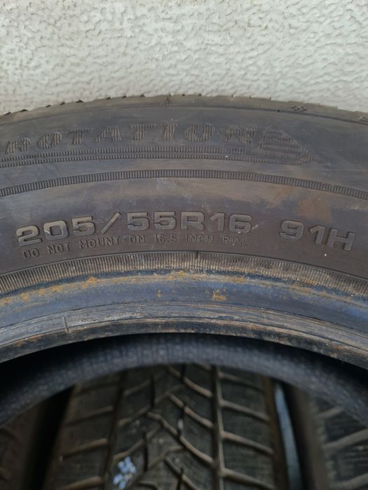 Зимни гуми 4 броя DUNLOP WinterSport5 205 55 R16 дот 2724