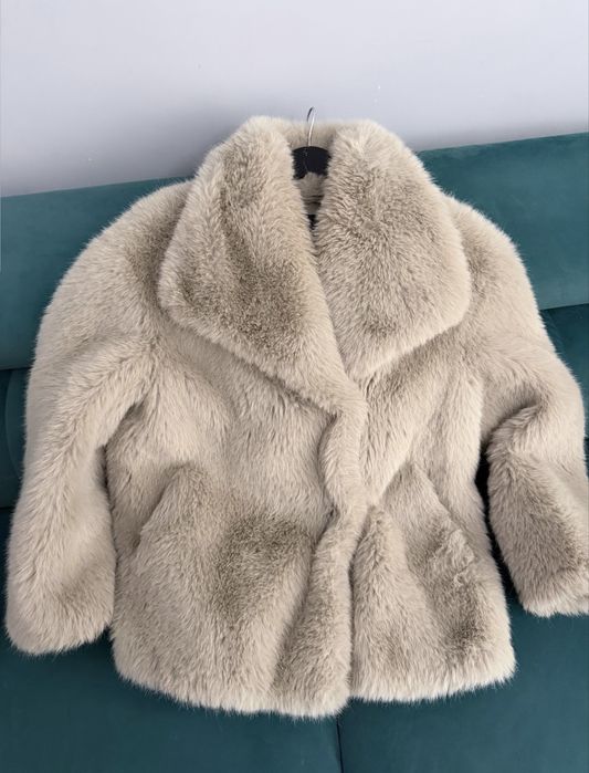 Пухкаво Яке Zara