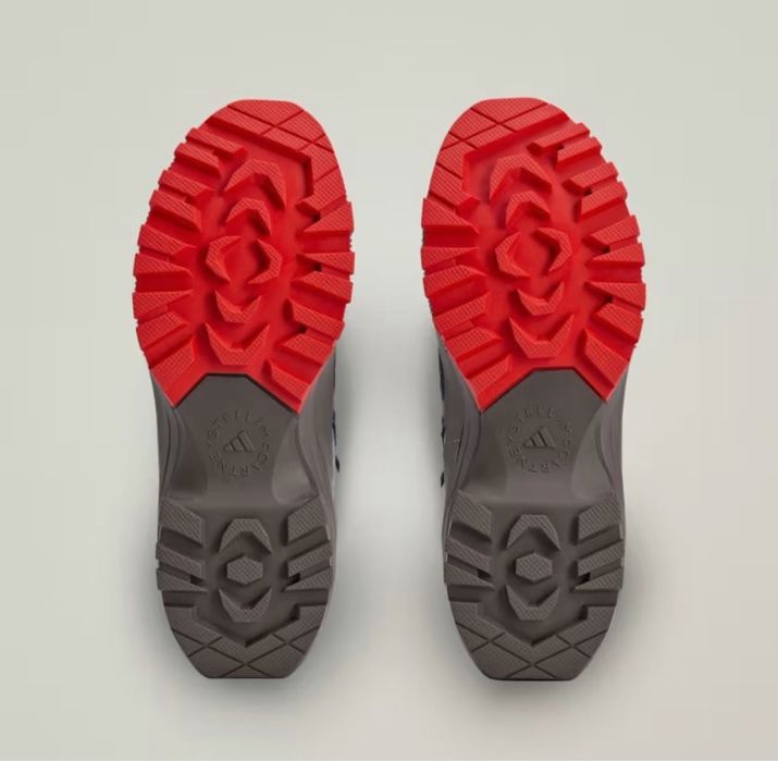 Продам зимние ботинки Stella Macartney, новые .