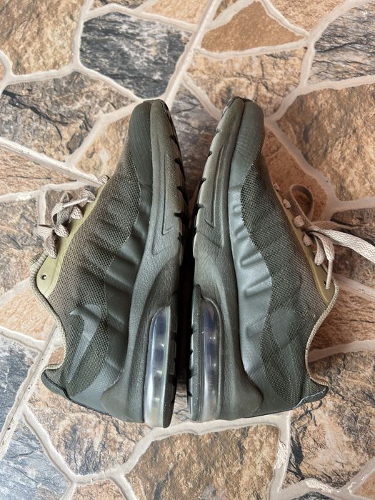 Маратонки Nike Air Max Invigor Print