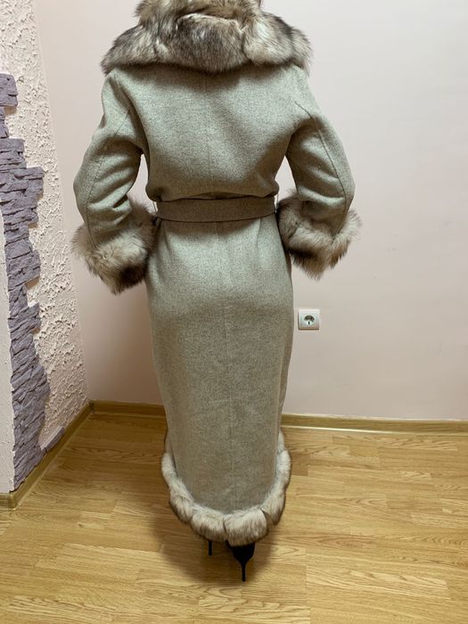 Пальто демисезонное