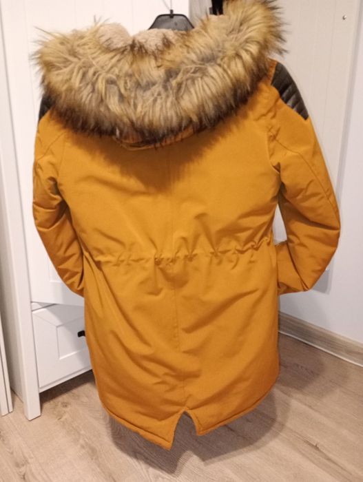 Geaca de iarna îmblănită