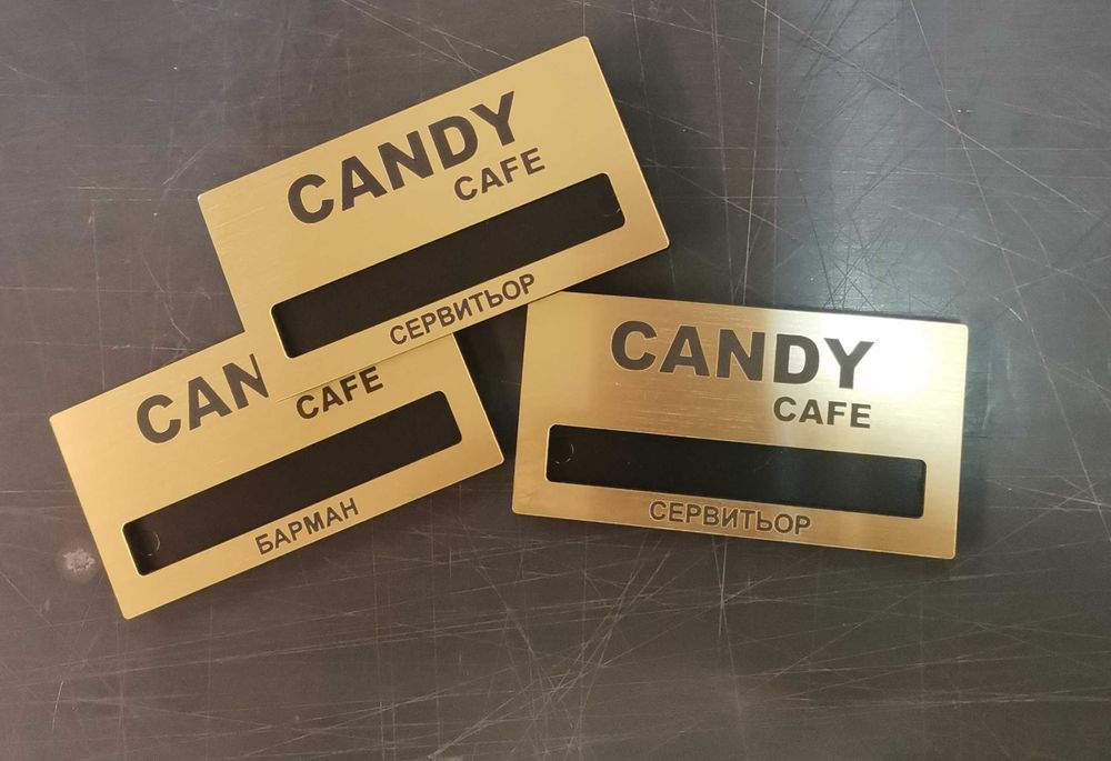 Стилни и практични баджове за вашия екип