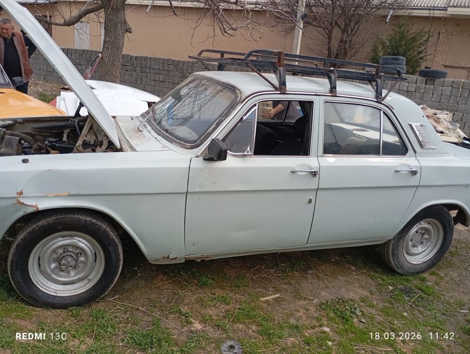 Gaz volga 1986 sotiladi