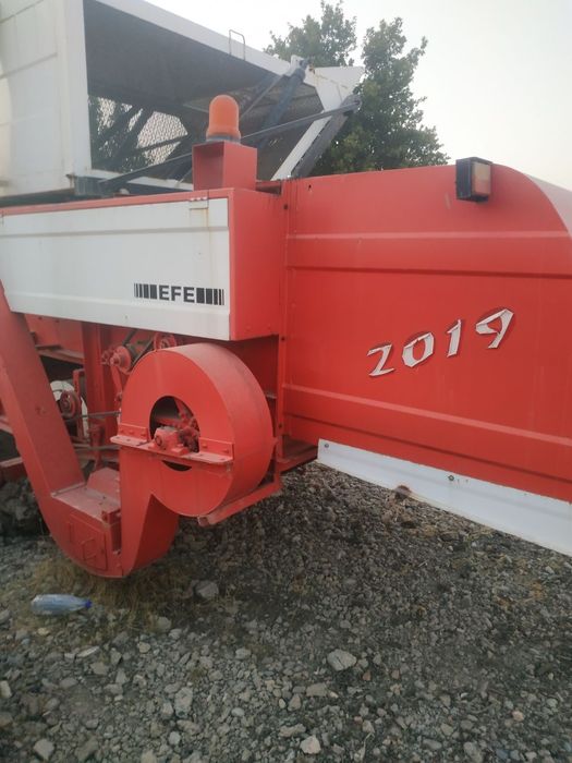 Комбайн йерёнғоқ ва карчопкаси сотилади