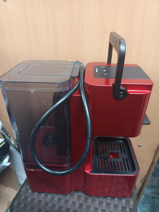 Кафе машина с капсули