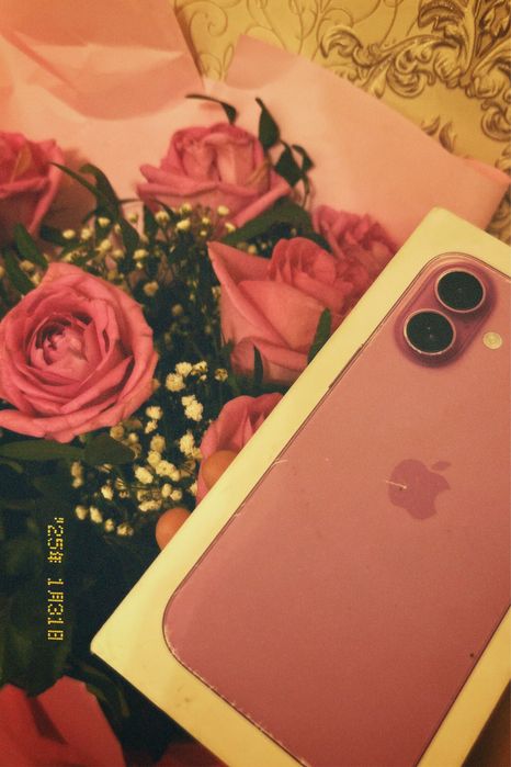 Продаю айфон 16