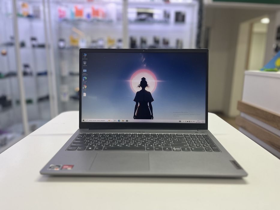 Ноутбук Lenovo ThinkBook