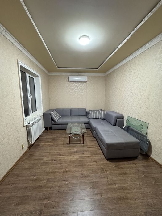 Большой загородный дом