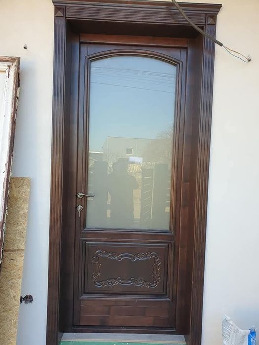 Usi lemn interior exterior