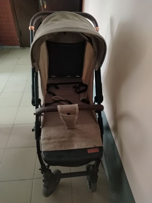 Продам детскую коляску