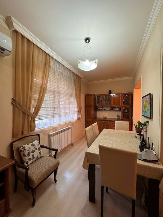 Беруни метро Анкология 3 хонали банковский дом