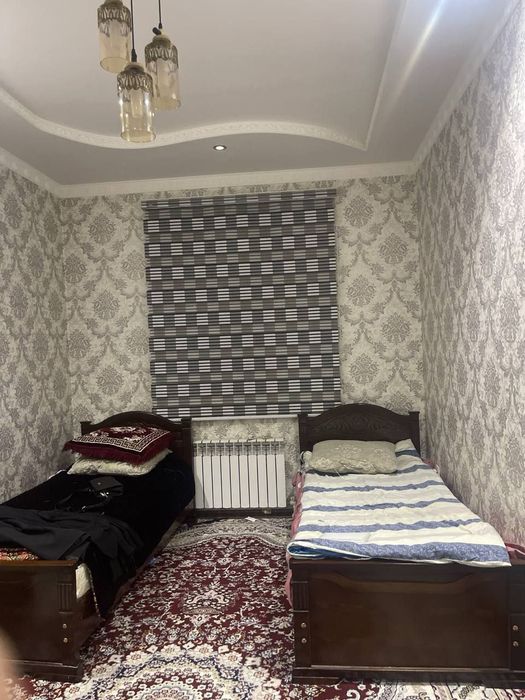 Яккасарой  Касмановитлар метро якинда ижарага квартира бор