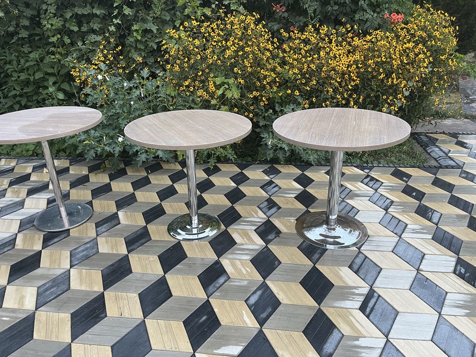 Продам круглый стол