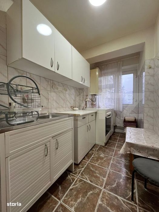 Apartament 2 camere, 37 mp, zona Micro 6