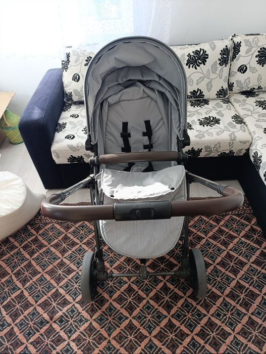 Бебешка количка Chipolino Aura