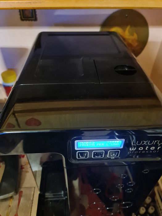 LUXURY WATER PROCESSOR aparat pentru apa cu vrigider