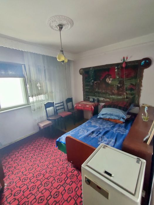 Piața Mioriței, ap. 2 camere, et.3.