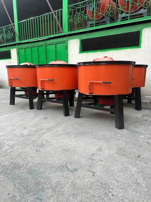 Бетономешалка - бетоносмеситель 300 литров на 220V