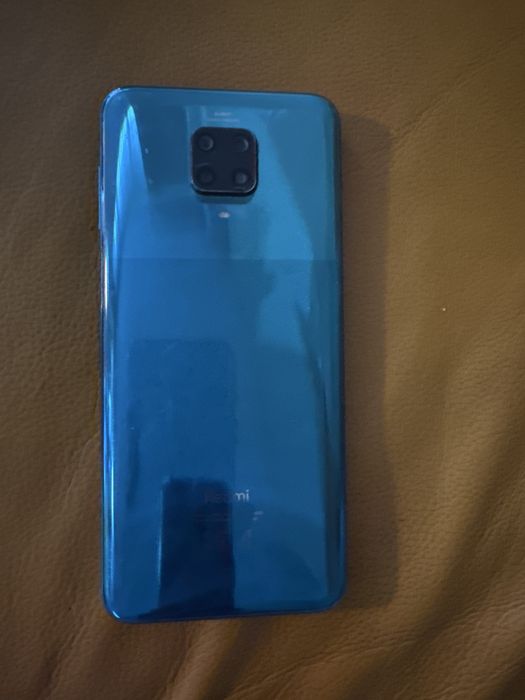 Телефон “Redmi “+ подарък