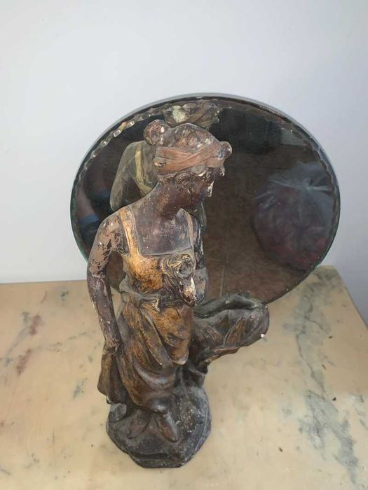 Satuie cu oglinda decor