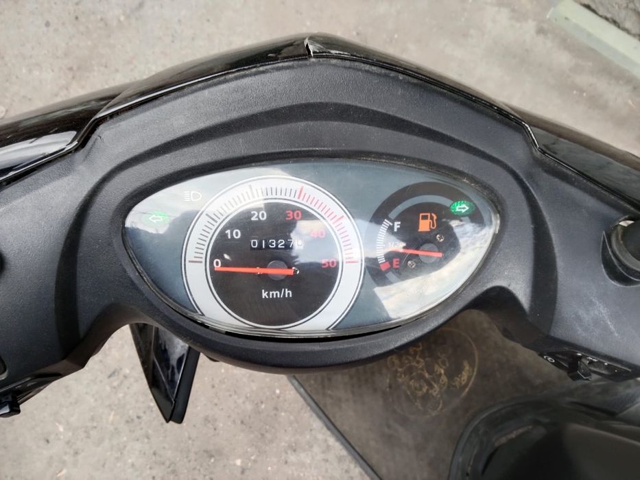 Продам два скутера